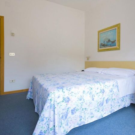Hotel Principe Alba Adriatica Esterno foto
