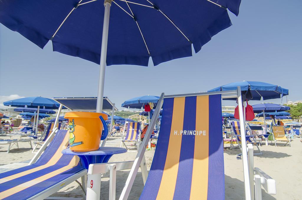 Hotel Principe Alba Adriatica Esterno foto