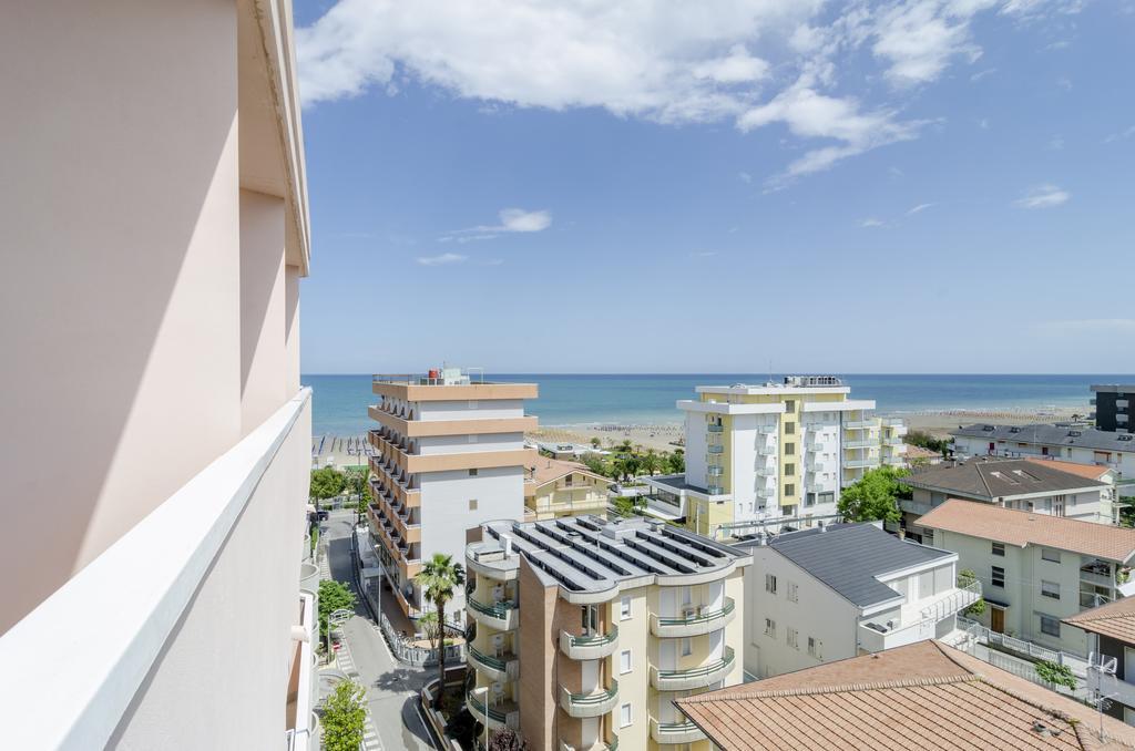 Hotel Principe Alba Adriatica Esterno foto